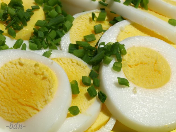 Eier mit Schnittlauch